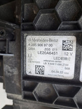 Laden Sie das Bild in den Galerie-Viewer, Frontscheinwerfer Mercedes-Benz Eqe A2959069700 Full LED Links Headlight SCH4172489341al