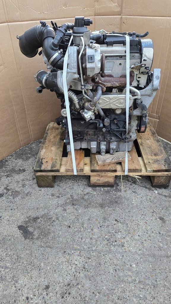 Motor Skoda VW CFFB 2.0 TDI 140PS 103kW 129TKm 2011 Diesel Engine Komplett