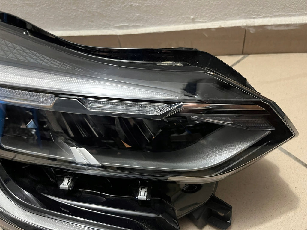 Frontscheinwerfer Renault Captur II 260104525R Full LED Rechts Headlight