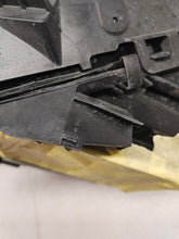 Load image into Gallery viewer, Frontscheinwerfer Mercedes-Benz W246 A2469069601 LED Links Headlight SCH2211058841tk