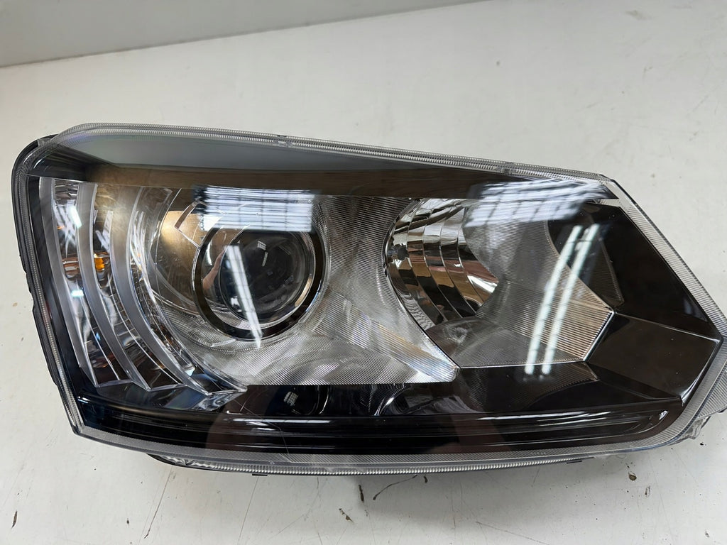 Frontscheinwerfer Skoda Yeti 5L1941016C LE12C6286 Xenon Rechts Headlight