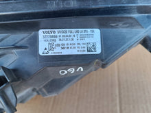 Laden Sie das Bild in den Galerie-Viewer, Frontscheinwerfer Volvo V60 II S60 III 32228866 Full LED Links Headlight SCH9108667833so