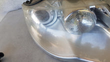Load image into Gallery viewer, Frontscheinwerfer VW Touareg 7L6941032 Xenon Rechts Scheinwerfer Headlight SCH9708661954zm