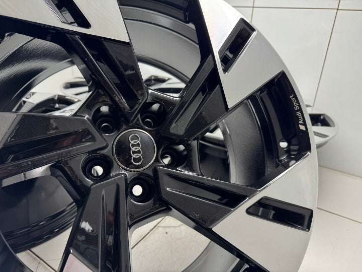 4x Alufelge 20 Zoll 9.0" 5x112 38ET Glanz Silber 4KE601025T Audi E-Tron FEL9974268124oc