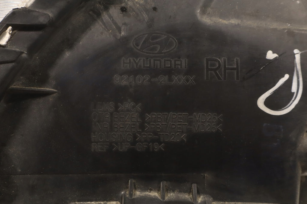 Frontscheinwerfer Hyundai I30 92102-2LXXX Rechts Scheinwerfer Headlight SCH1603409470qp