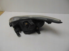 Laden Sie das Bild in den Galerie-Viewer, Frontscheinwerfer Ford Focus 8M51-13D154-CF Xenon Rechts Scheinwerfer Headlight