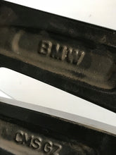 Laden Sie das Bild in den Galerie-Viewer, 1x Alufelge 18 Zoll 8.0" 5x112 30ET Glanz Graphit 6894842 BMW Mg Rim Wheel FEL3199976242eq