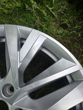 Laden Sie das Bild in den Galerie-Viewer, 1x Alufelge 18 Zoll 7.5" 5x112 48ET 5E3601025BF Skoda Octavia 5e3 Iv Rim Wheel FEL1043934833gs