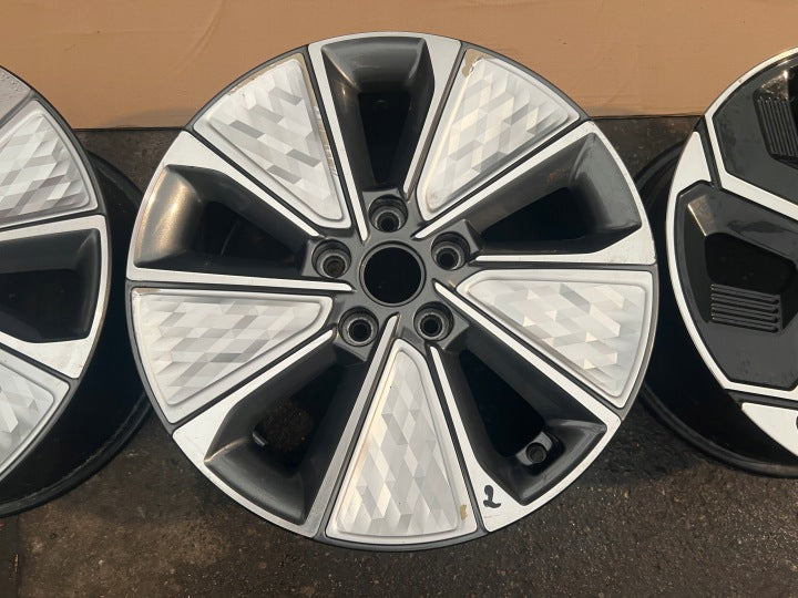 1x Alufelge 17 Zoll 7.0" 5x114.3 50ET 52910J2000 Kia Soul Rim Wheel FEL7254020304og