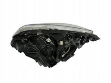 Load image into Gallery viewer, Frontscheinwerfer Mercedes-Benz W245 A1698206861 Xenon Rechts Headlight SCH2400962424zz