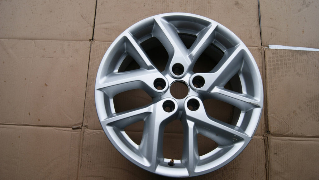1x Alufelge 17 Zoll 7.0" 5x114.3 40ET Glanz Silber 403002509R Renault Kadjar FEL6234200934gn