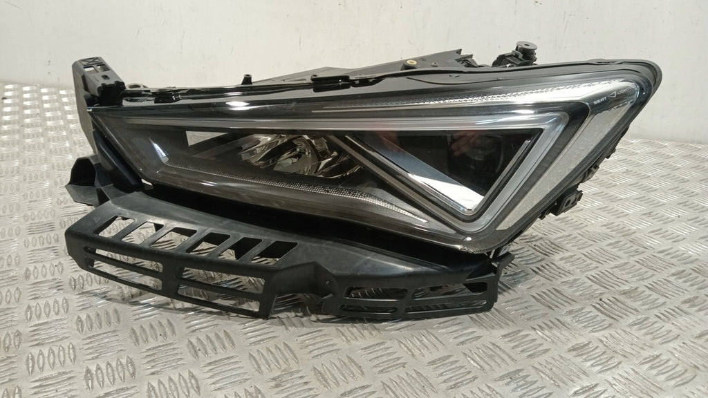 Frontscheinwerfer Seat Tarraco 5FJ941007E LED Links Scheinwerfer Headlight SCH7653523790eb