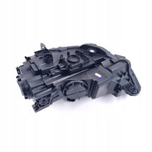 Laden Sie das Bild in den Galerie-Viewer, Frontscheinwerfer Audi A3 8V0941006J Xenon Rechts Scheinwerfer Headlight