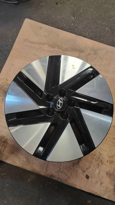 1x Alufelge 18 Zoll 5x114.3 52910KL110 Hyundai Ioniq Rim Wheel FEL6211390471se