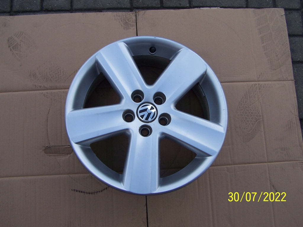 1x Alufelge 16 Zoll 6.5" 5x100 43ET Silber VW Polo Rim Wheel