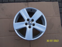 Laden Sie das Bild in den Galerie-Viewer, 1x Alufelge 16 Zoll 6.5&quot; 5x100 43ET Silber VW Polo Rim Wheel