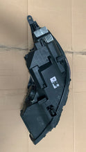 Laden Sie das Bild in den Galerie-Viewer, Frontscheinwerfer Hyundai I30 III 92102G4600 Full LED Rechts Headlight SCH2110460637xc