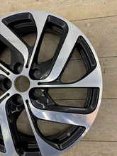 Load image into Gallery viewer, 1x Alufelge 19 Zoll 5.0" 5x112 43ET 6856894 BMW I3 Rim Wheel FEL5777948514eo