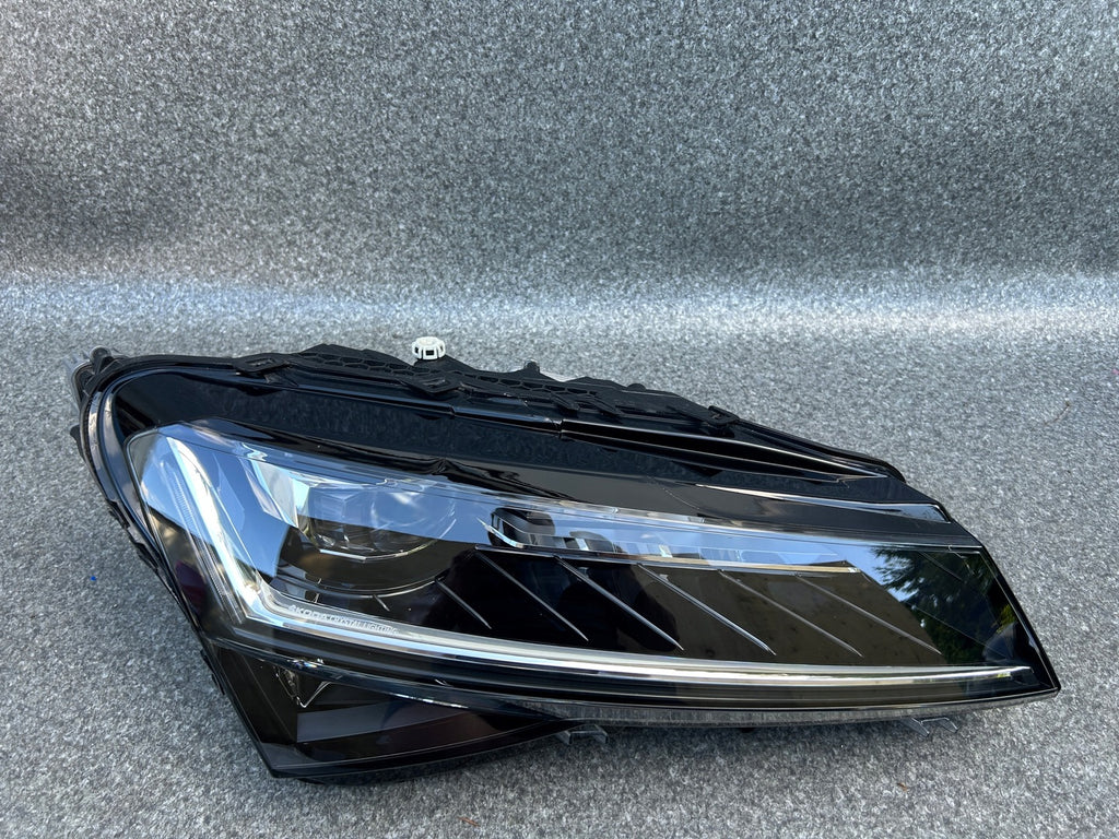 Frontscheinwerfer Skoda Superb III 3V1941016D Full LED Rechts Headlight SCH3383622097qo