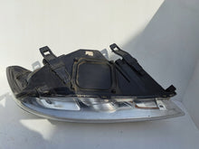Load image into Gallery viewer, Frontscheinwerfer Ford Focus 8M5113W030AE Links Scheinwerfer Headlight SCH6647256793ag