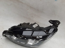 Laden Sie das Bild in den Galerie-Viewer, Frontscheinwerfer Peugeot 208 II 9833036380 90200109 Full LED Links Headlight SCH2538253664fz