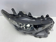 Laden Sie das Bild in den Galerie-Viewer, Frontscheinwerfer Toyota Auris 81110-02K30 Rechts Scheinwerfer Headlight SCH6867088910us