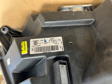 Load image into Gallery viewer, Frontscheinwerfer VW Amarok 2H1941015AF LED Links Scheinwerfer Headlight SCH9621943465td