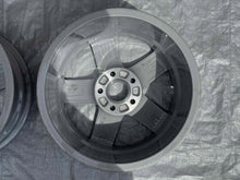Laden Sie das Bild in den Galerie-Viewer, 1x Alufelge 16 Zoll 7.0" 5x112 46ET 8K0071496 Audi A4 B8 Rim Wheel FEL3080736433ks