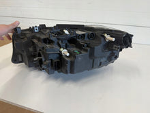 Laden Sie das Bild in den Galerie-Viewer, Frontscheinwerfer BMW 3 F34 7470442 Rechts Scheinwerfer Headlight SCH5717151897qo