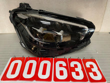 Laden Sie das Bild in den Galerie-Viewer, Frontscheinwerfer Mercedes-Benz W213 A2139067609 LED Rechts Headlight SCH3224920878du