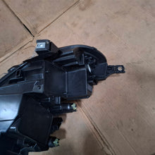 Laden Sie das Bild in den Galerie-Viewer, Frontscheinwerfer Opel Zafira Vivaro C 9847209980 Links Scheinwerfer Headlight SCH4455151839be