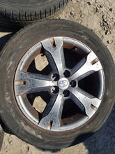 Laden Sie das Bild in den Galerie-Viewer, 1x Alufelge 16 Zoll 7.0" 5x114.3 39ET Toyota Urban Cruiser Rim Wheel FEL9295274435ys
