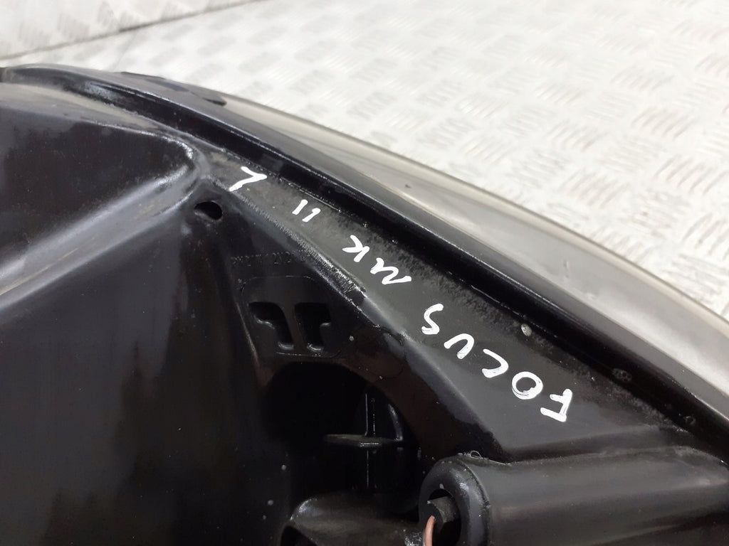 Frontscheinwerfer Ford Focus 8M51-13D153-CD Ein Stück (Rechts oder Links) SCH7061618701av