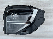 Laden Sie das Bild in den Galerie-Viewer, Frontscheinwerfer Mitsubishi Eclipse Cross 26010WB10P Rechts Headlight