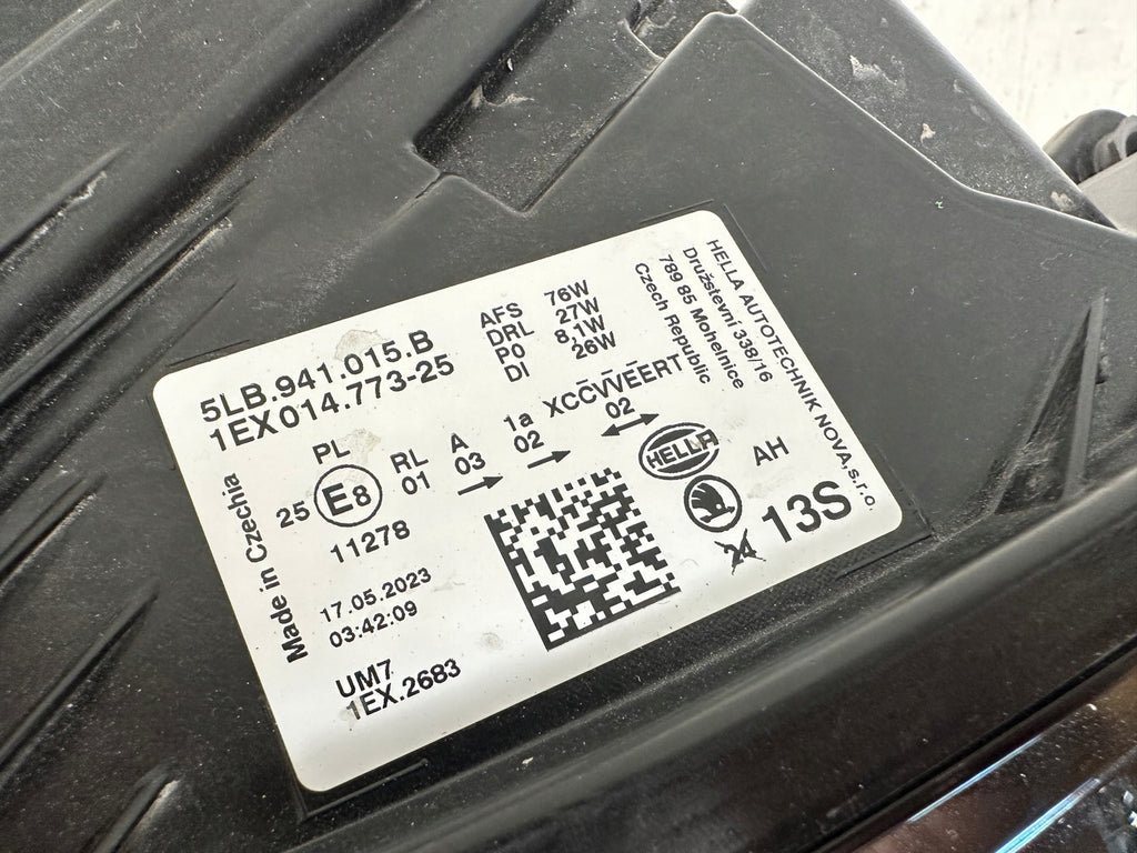 Frontscheinwerfer Skoda Enyaq 5LB941015B LED Ein Stück (Rechts oder Links)