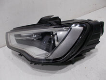 Laden Sie das Bild in den Galerie-Viewer, Frontscheinwerfer Audi A3 8V0941005 1EL010740-21 Xenon Links Headlight