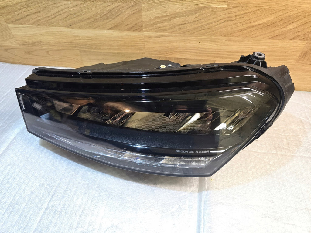 Frontscheinwerfer Skoda Fabia IV CSC28639 LED Links Scheinwerfer Headlight SCH5760662167uz