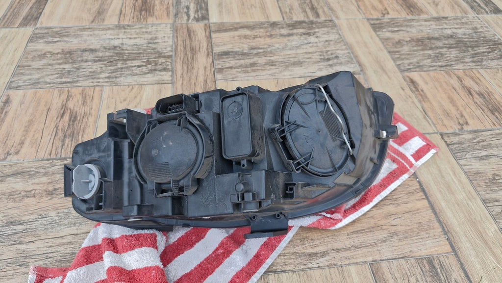 Frontscheinwerfer Audi A4 B7 8E0941004AJ 0301219202 Rechts Headlight SCH5225539313gr