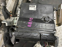 Load image into Gallery viewer, Motor Toyota Prius Plus 2ZR 1.8 2012 Hybrid Engine Komplett