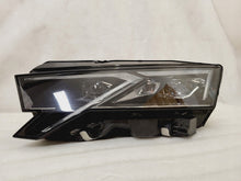 Laden Sie das Bild in den Galerie-Viewer, Frontscheinwerfer Skoda Octavia IV 5E4941035 Full LED Links Headlight SCH9149708100aa