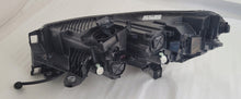 Laden Sie das Bild in den Galerie-Viewer, Frontscheinwerfer Skoda Enyaq IV 5LB941016G Rechts Scheinwerfer Headlight