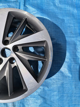 Load image into Gallery viewer, 1x Alufelge 18 Zoll 7.5" 5x112 51ET Glanz Grau 5F0601025E Cupra Leon Mg FEL2794057124lw