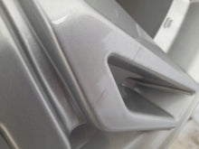 Load image into Gallery viewer, 1x Alufelge 18 Zoll 7.0" 5x114.3 38ET Mitsubishi Rim Wheel FEL2483159701bl