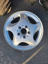 Laden Sie das Bild in den Galerie-Viewer, 1x Alufelge 18 Zoll 5x112 A4144010102 Mercedes-Benz Vaneo Rim Wheel FEL5035565714so