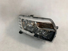 Laden Sie das Bild in den Galerie-Viewer, Frontscheinwerfer Dacia Sandero Logan 260108435R FALSE Scheinwerfer Headlight SCH8513220220yq