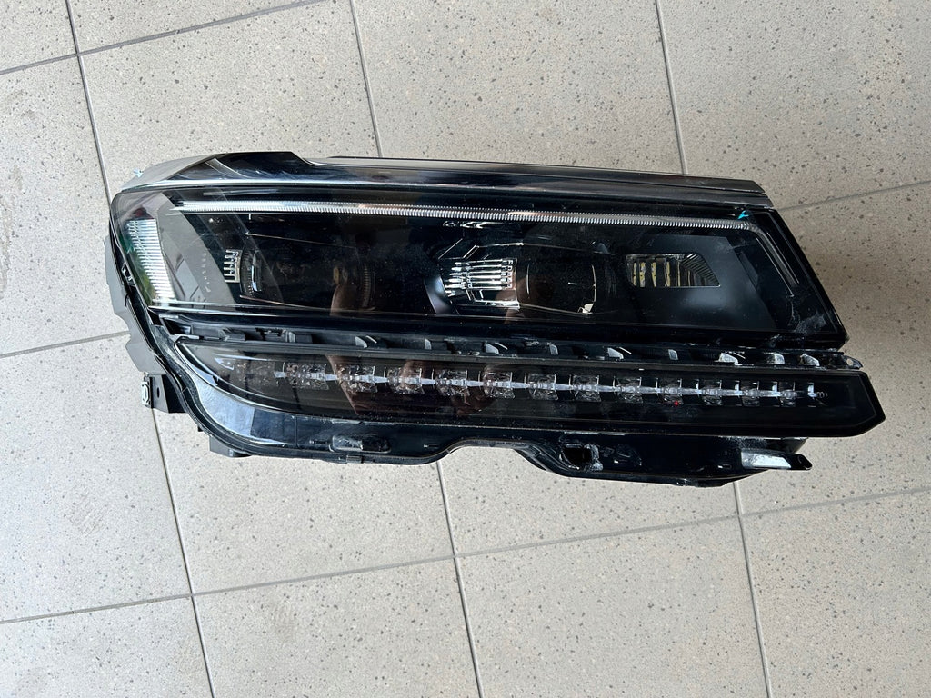 Frontscheinwerfer VW Tiguan 5NB941082A LED Rechts Scheinwerfer Headlight SCH5032803037ra