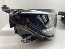 Load image into Gallery viewer, Frontscheinwerfer VW Passat B8 3G1941035 3G1941036 LED Rechts oder Links SCH7638596672ej