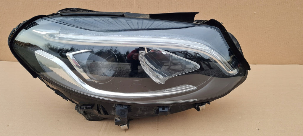 Frontscheinwerfer Mercedes-Benz W246 A2469065401 LED Rechts Headlight