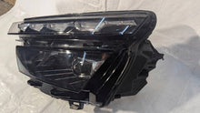 Laden Sie das Bild in den Galerie-Viewer, Frontscheinwerfer Skoda Kamiq 658941015B 00020104011377706 Links Headlight SCH6070173799lb