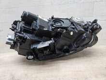 Laden Sie das Bild in den Galerie-Viewer, Frontscheinwerfer VW Golf Sportsvan 517941035 LED Links Scheinwerfer Headlight SCH8331247760oq